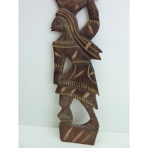 Vintage African Flat Wood Carving Woman with Basket - Picture 3 of 6